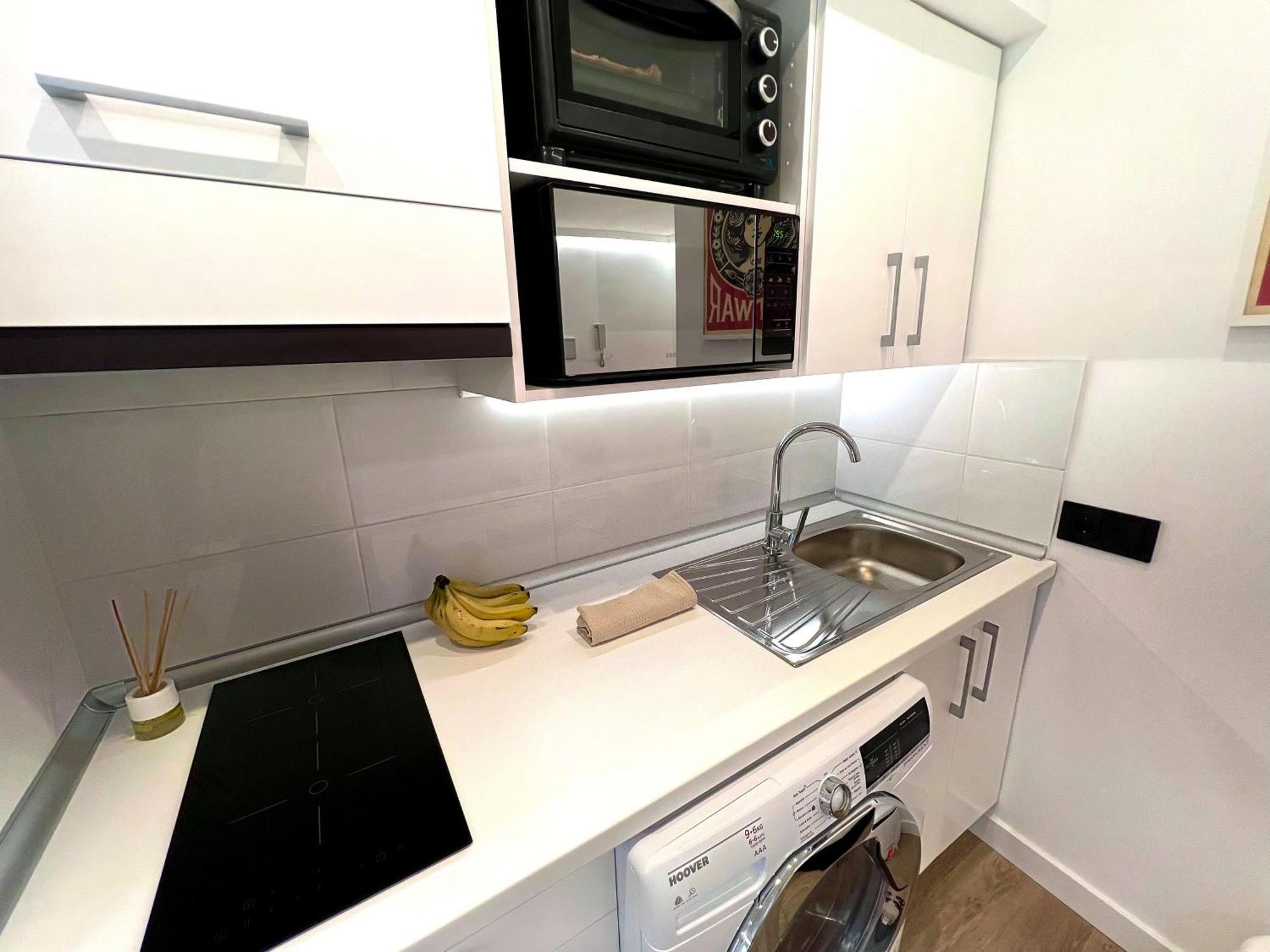 Apartment In The Heart Of Madrid-Piso En Malasana Екстериор снимка