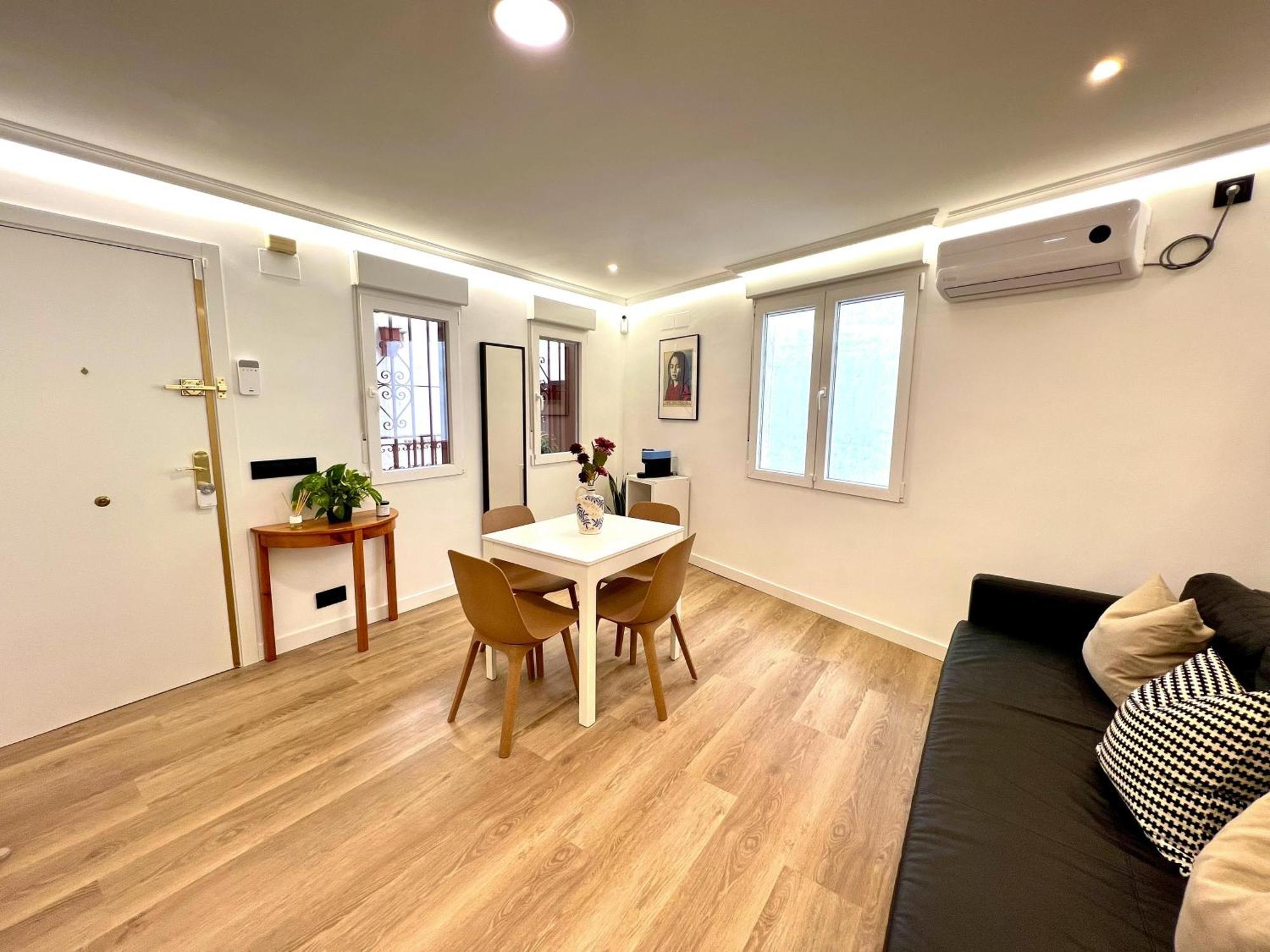 Apartment In The Heart Of Madrid-Piso En Malasana Екстериор снимка