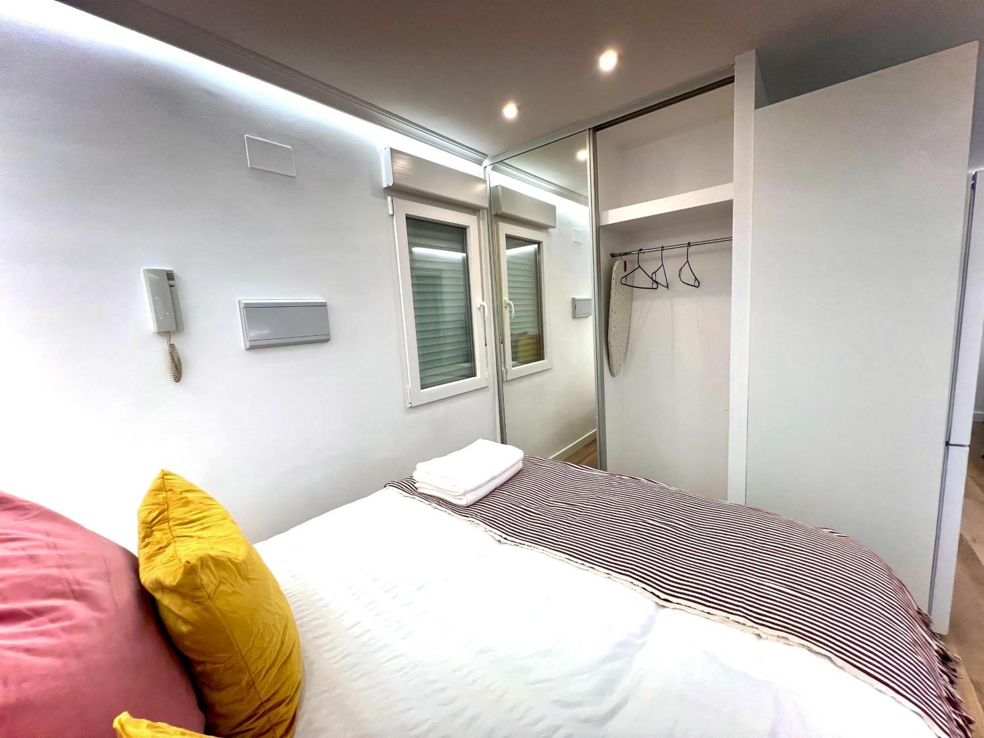 Apartment In The Heart Of Madrid-Piso En Malasana Екстериор снимка