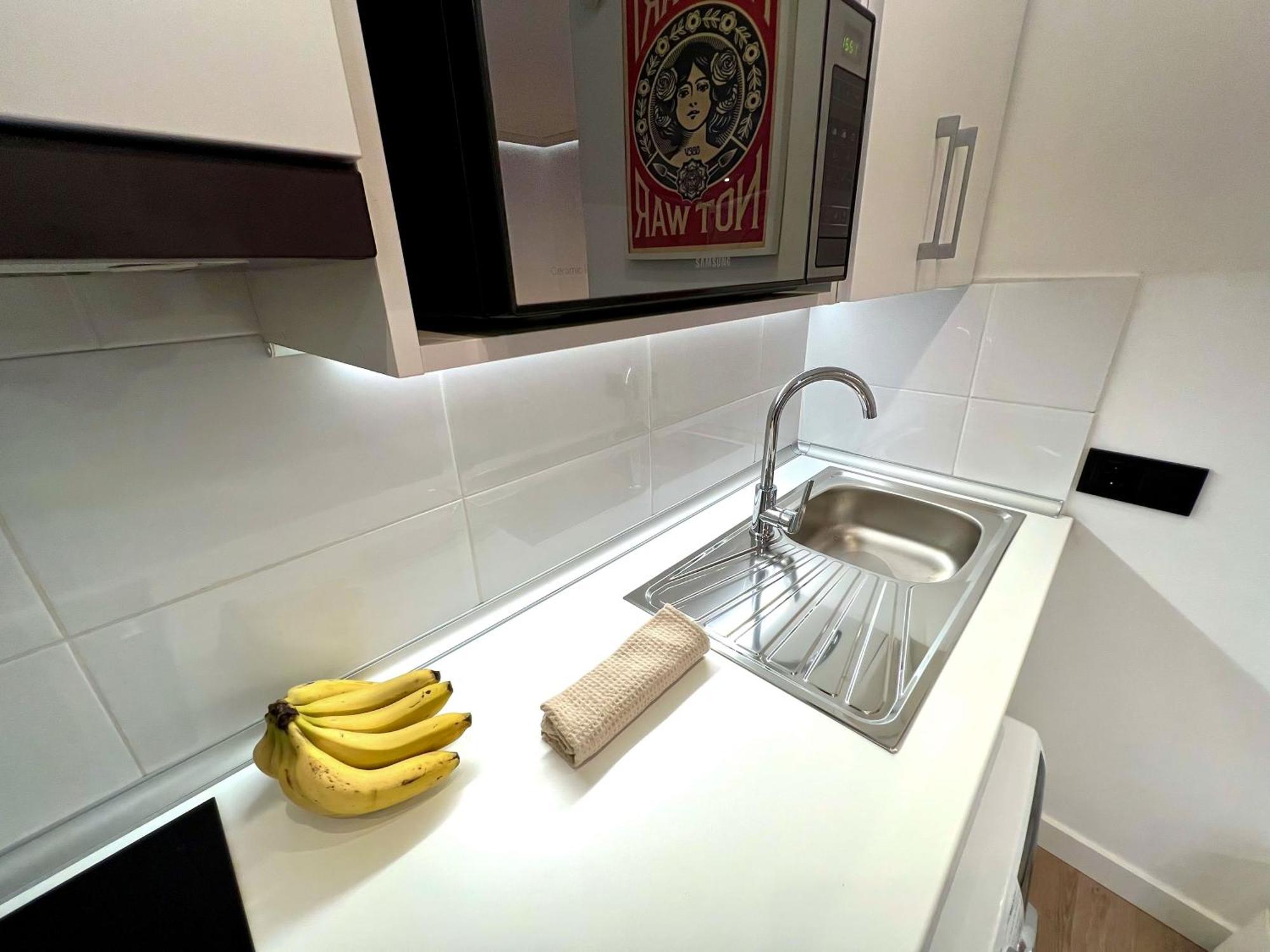 Apartment In The Heart Of Madrid-Piso En Malasana Екстериор снимка