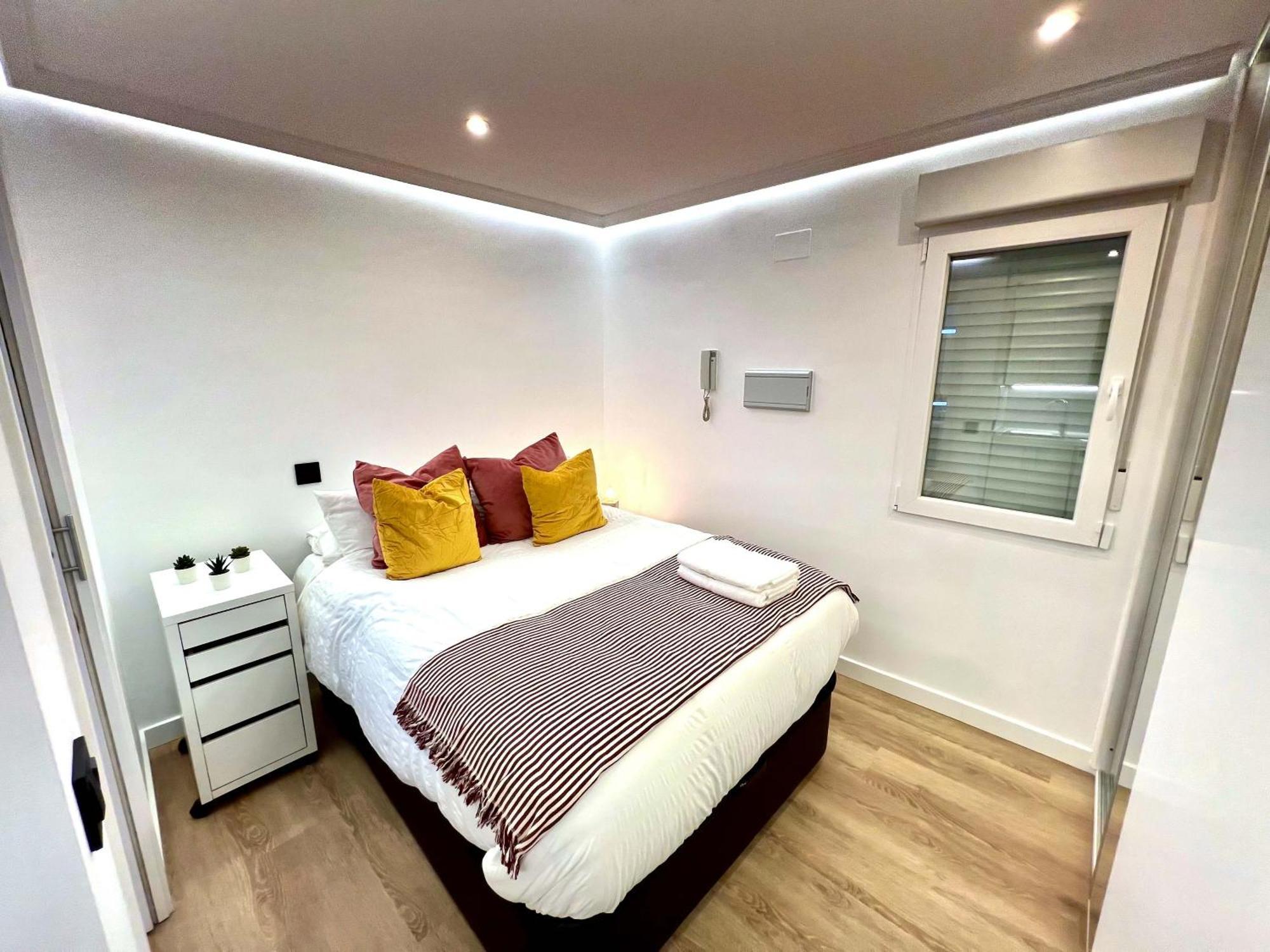 Apartment In The Heart Of Madrid-Piso En Malasana Екстериор снимка