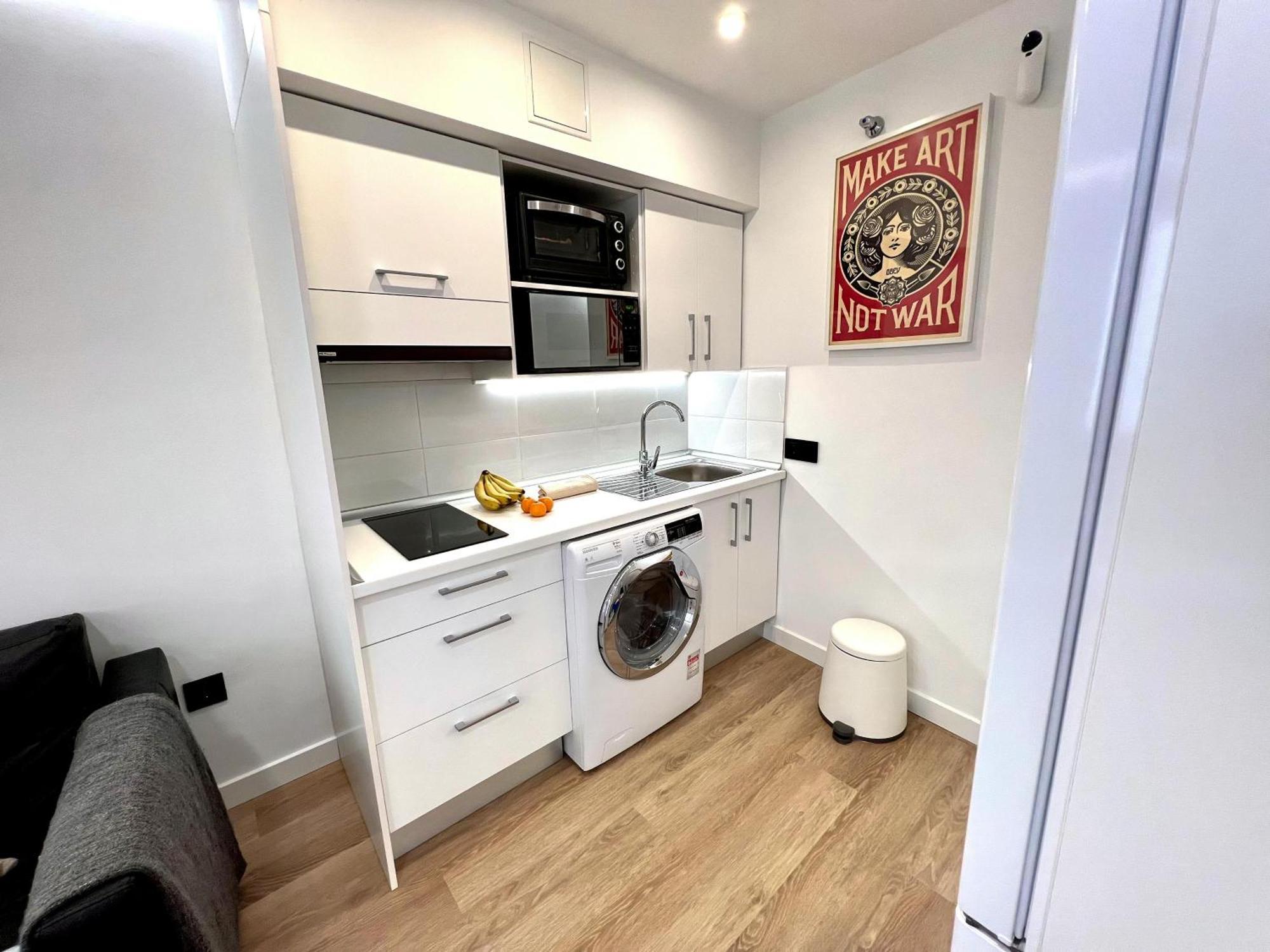 Apartment In The Heart Of Madrid-Piso En Malasana Екстериор снимка