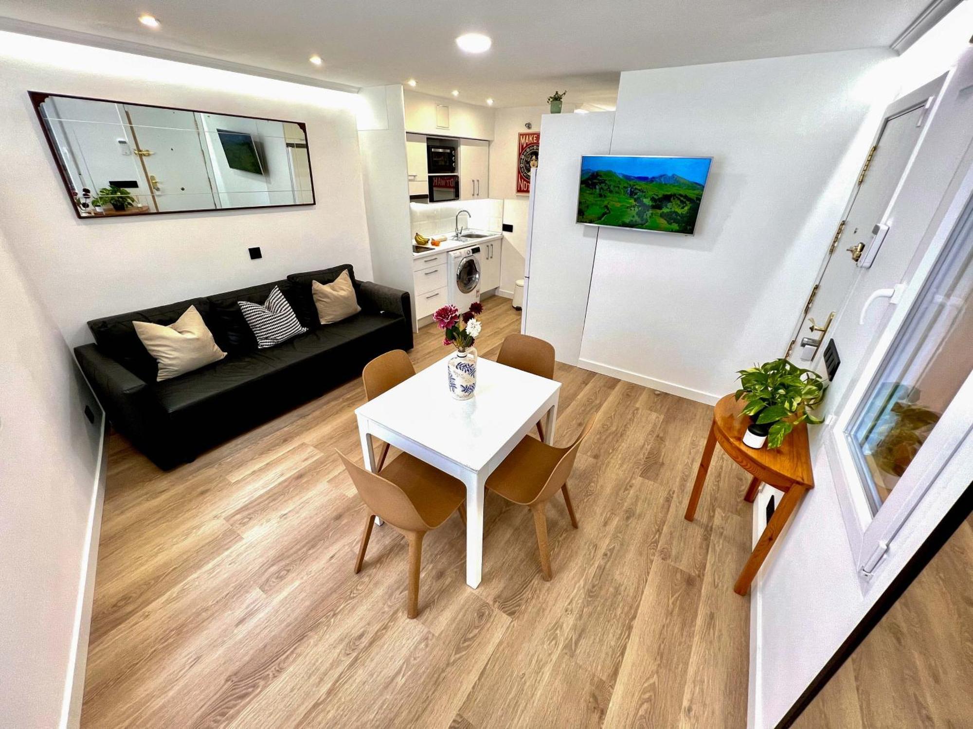 Apartment In The Heart Of Madrid-Piso En Malasana Екстериор снимка