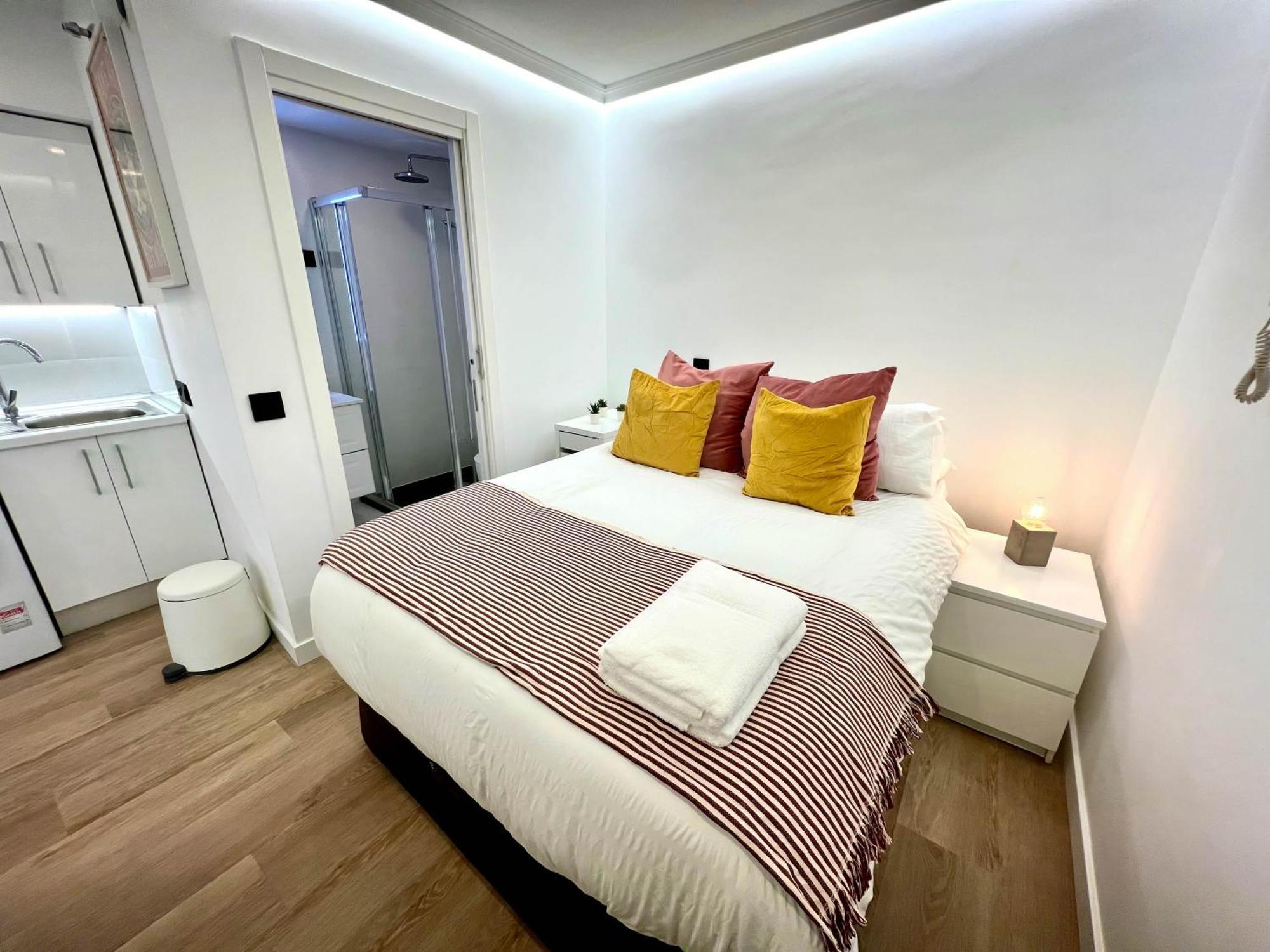 Apartment In The Heart Of Madrid-Piso En Malasana Екстериор снимка